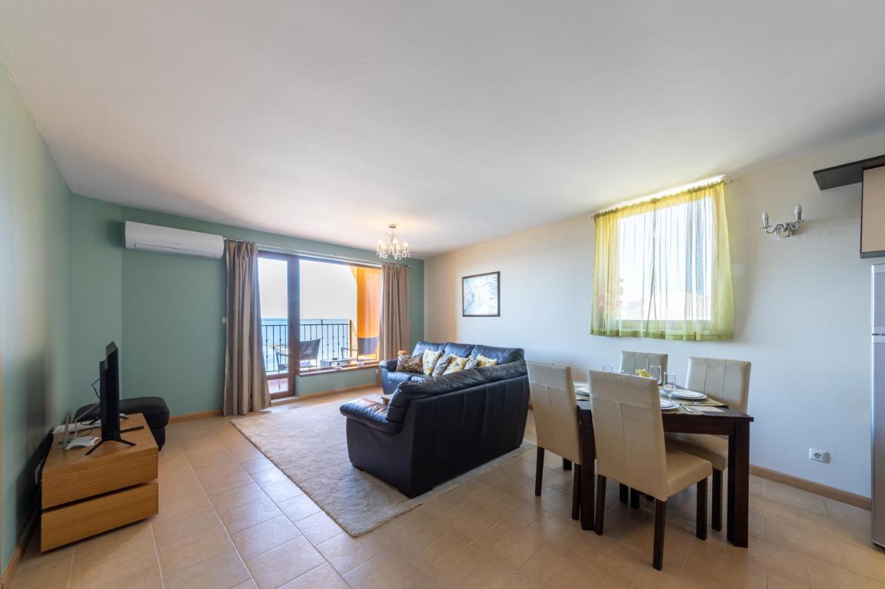 Supreme Beach Apartments Balcsik Kültér fotó