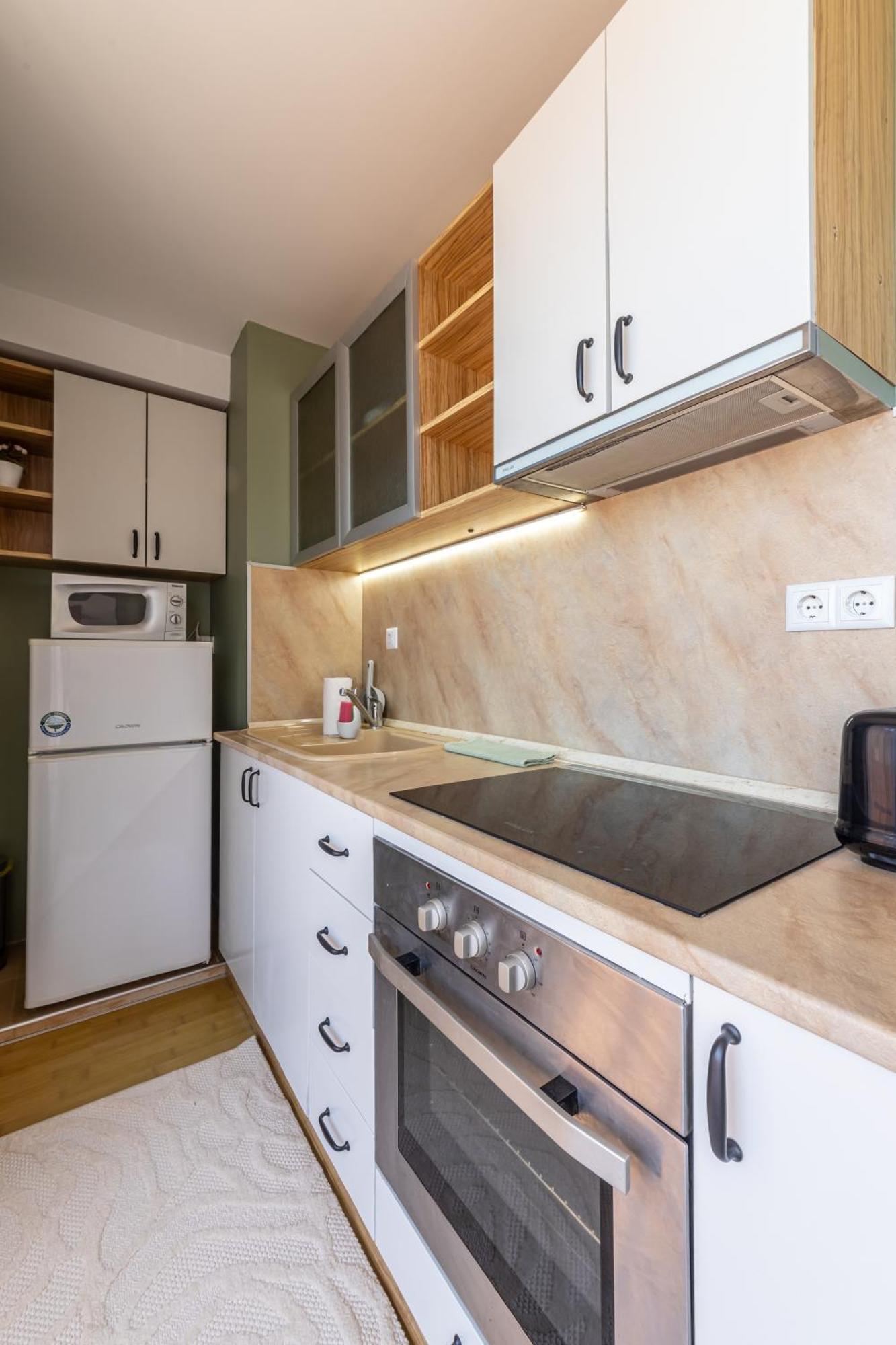 Supreme Beach Apartments Balcsik Kültér fotó